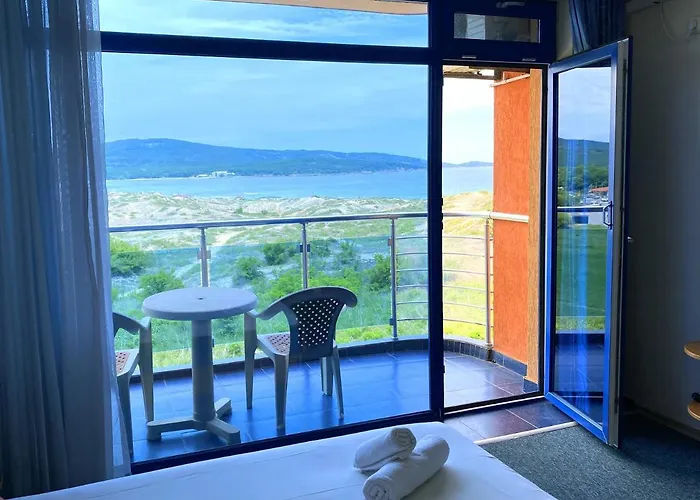 Penelope 3* Πριμόρσκο